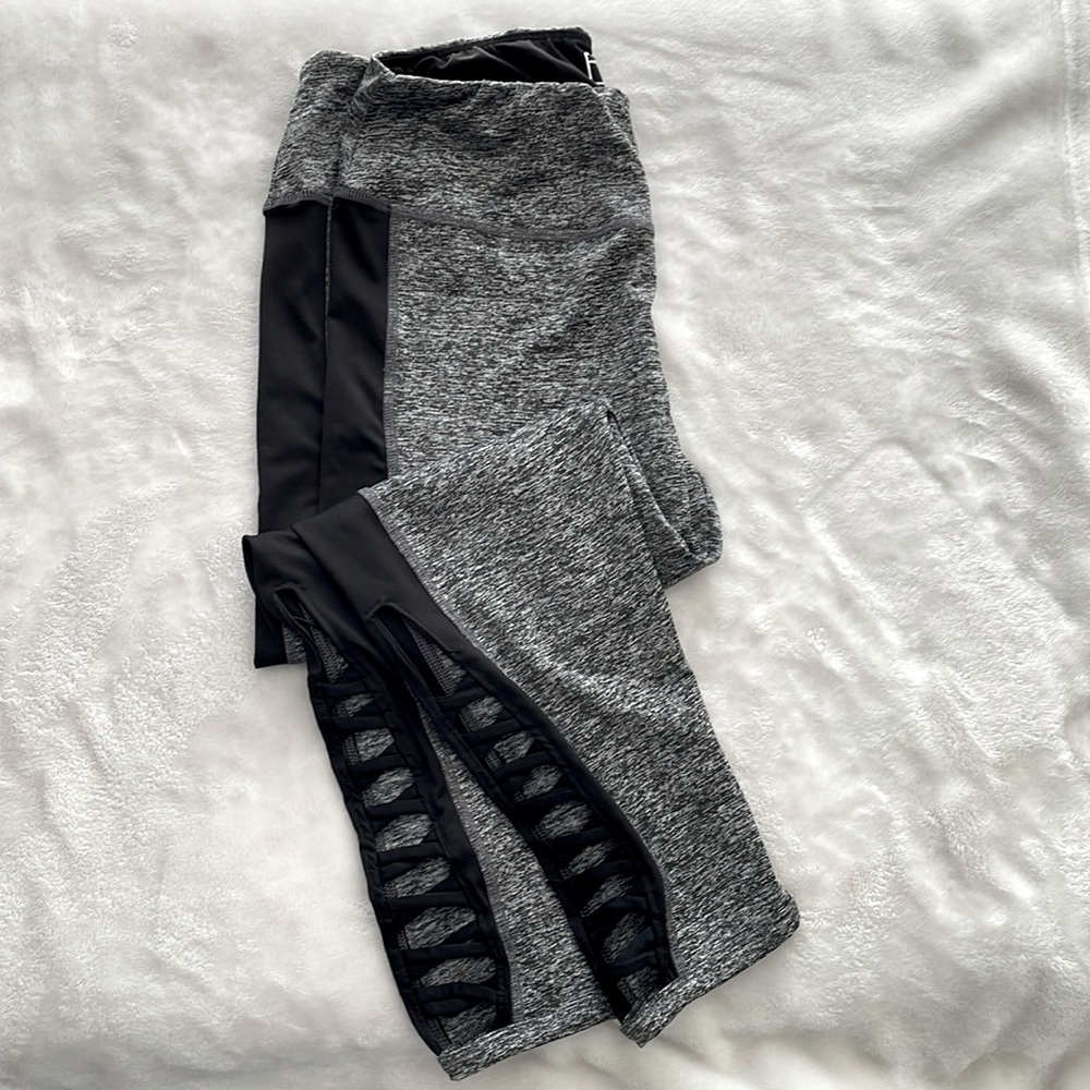 ActiveWear Capris! 👟